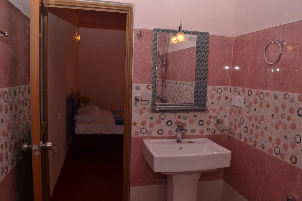 Yoho Nilmini Homestay Ella Zewnętrze zdjęcie