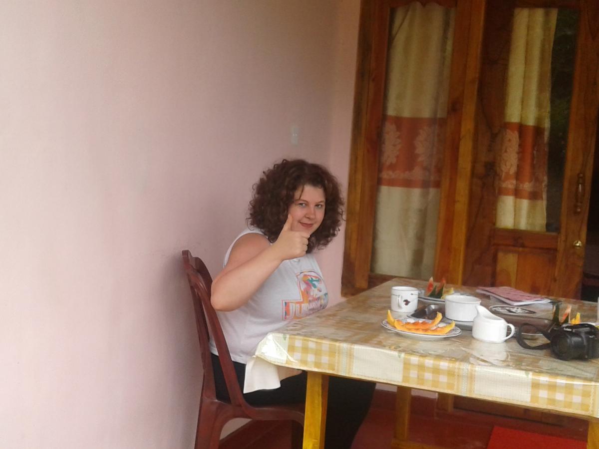 Yoho Nilmini Homestay Ella Zewnętrze zdjęcie