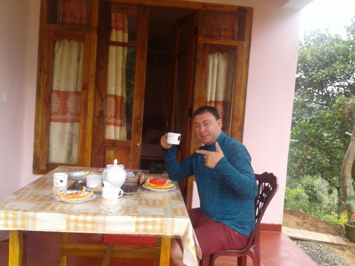 Yoho Nilmini Homestay Ella Zewnętrze zdjęcie