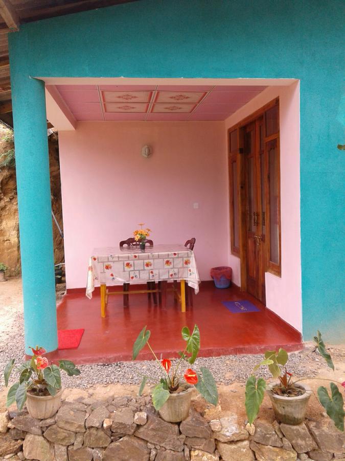 Yoho Nilmini Homestay Ella Zewnętrze zdjęcie